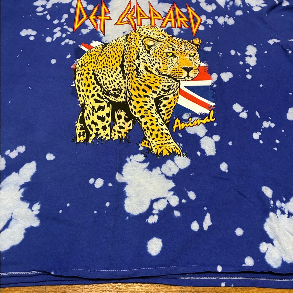 Def Leppard Blue and White Men’s or Women’s Unisex Graphic T-Shirt Size 2XL - Picture 2 of 7